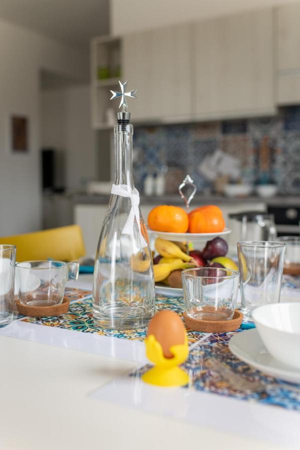Sliema, Villa Savoia Luxury Apartment For 5 Guests Gzira Εξωτερικό φωτογραφία